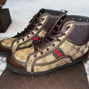 Authentic Gucci high top sneakers, size 5